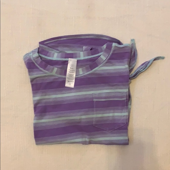 ❗️NEW❗️ Ivivva short sleeve tee - Picture 3 of 4